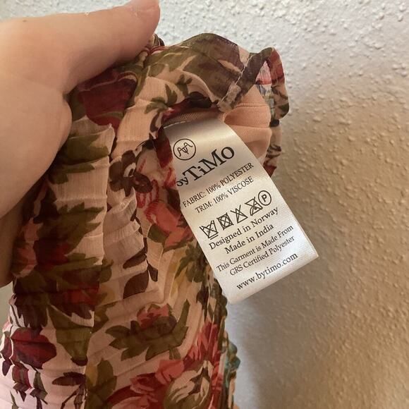 NWT byTiMo Plisse Floral Midi Dress Size Small Multi Color - Picture 8 of 11